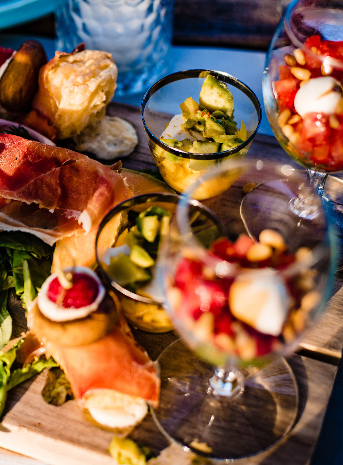 Evenementenlocatie Watrgoed catering in eigen beheer live cooking barbecues en diner, borrel